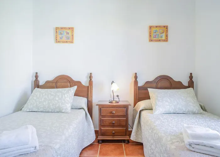 Villanueva - Solo Familias * Conil De La Frontera