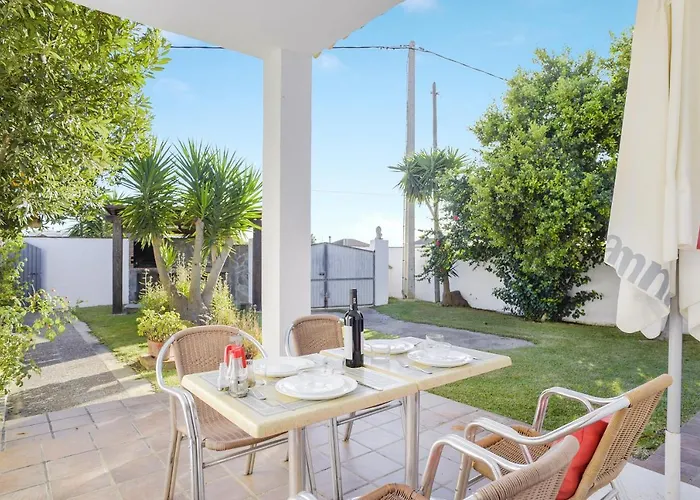 Villanueva - Solo Familias * Conil De La Frontera